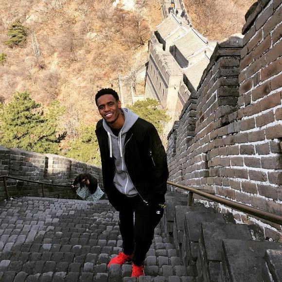 Meet your Posher, Derrick - Picture 1 of 1